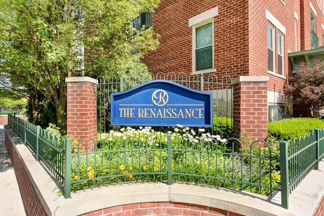 115 E Noble St Unit 2, Columbus, OH 43215 - view of community sign