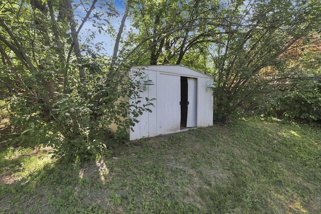 1614 Long St, Lancaster, OH 43130 - view of shed