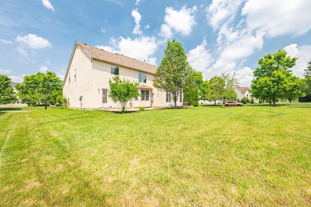 8510 Morgan St, Pickerington, OH 43147 - view of green lawn