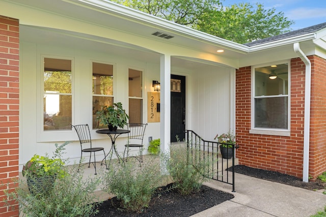 2812 N Star Rd, Columbus, OH 43221 - photo 2
