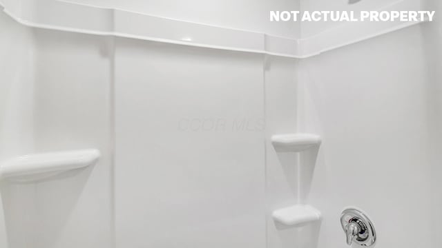 1415 Gimbles Dr, Columbus, OH 43223 - full bathroom featuring a shower