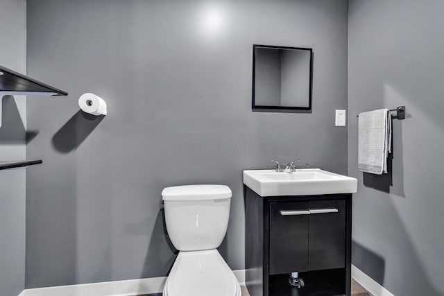 1626 Geranium Dr, Lewis Center, OH 43035 - bathroom featuring toilet and vanity