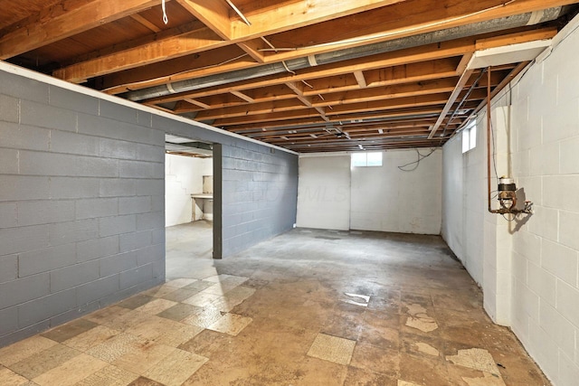 4972 Woodbriar Pl, Columbus, OH 43229 - view of basement