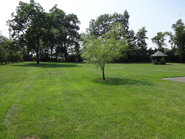 1766 Thrailkill Rd, Grove City, OH 43123 - view of green lawn with a gazebo
