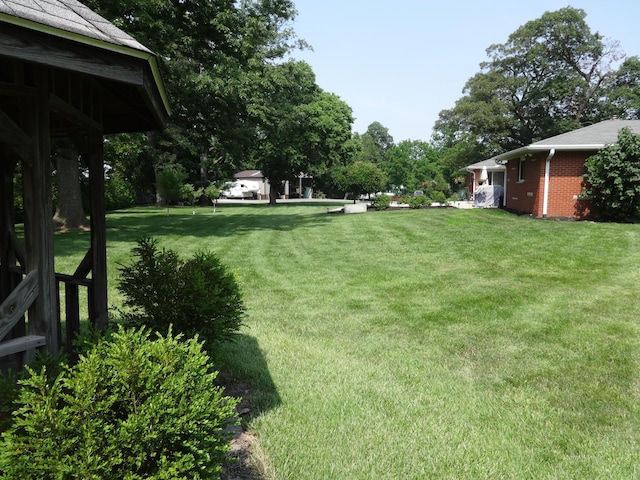 1766 Thrailkill Rd, Grove City, OH 43123 - view of grassy yard