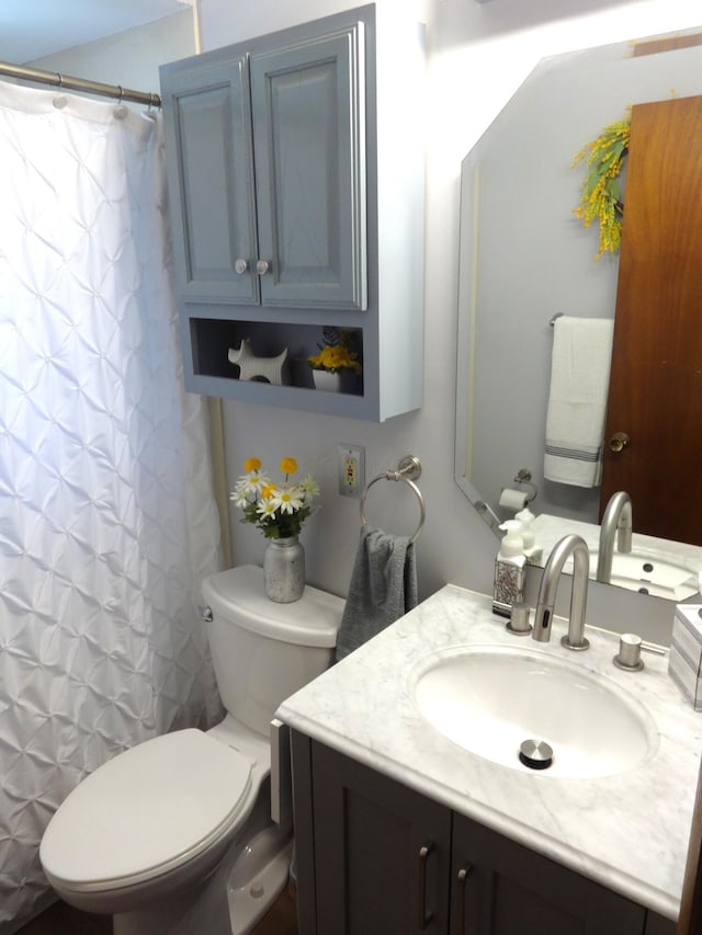 1766 Thrailkill Rd, Grove City, OH 43123 - full bathroom featuring vanity and a shower with curtain