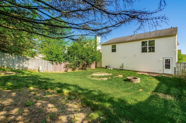 5727 Sundial Dr, Galloway, OH 43119 - view of yard with an outdoor fire pit