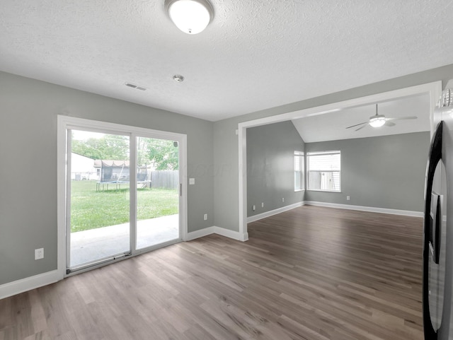 2590 Northwold Rd, Columbus, OH 43231 - photo 8