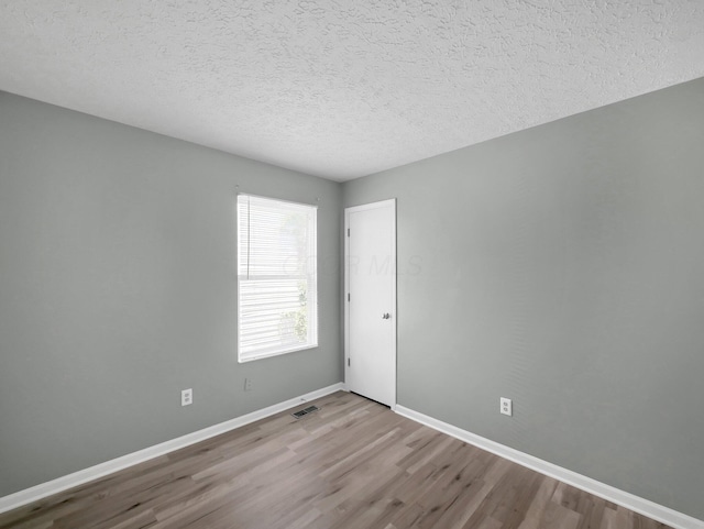 2590 Northwold Rd, Columbus, OH 43231 - photo 13