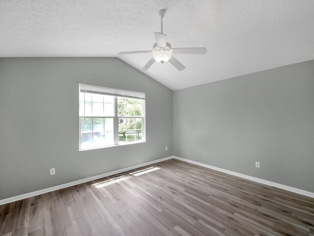 2590 Northwold Rd, Columbus, OH 43231 - photo 17