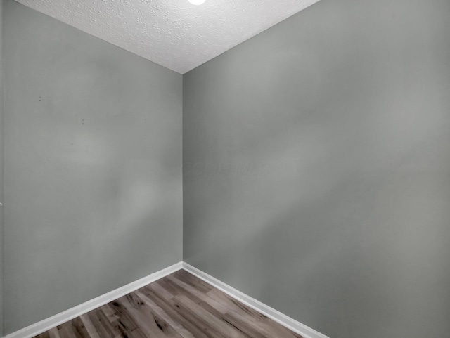 2590 Northwold Rd, Columbus, OH 43231 - photo 19