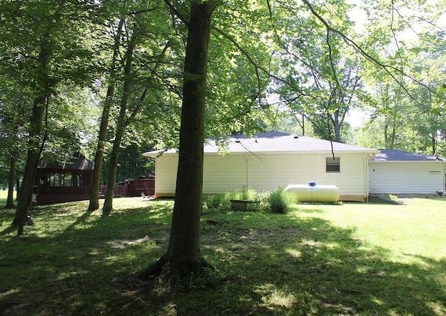 6781 Thoreau Ln NE, Baltimore, OH 43105 - view of grassy yard