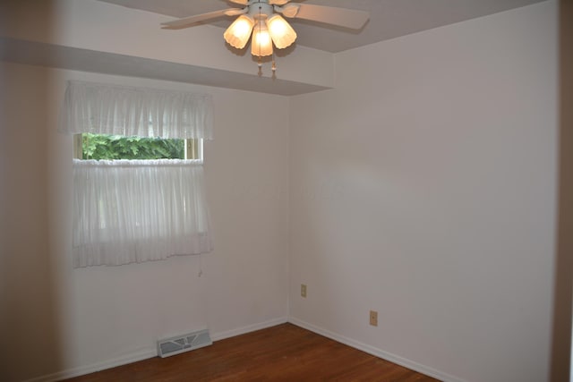 463 Denwood Dr S, Gahanna, OH 43230 - unfurnished room with dark wood finished floors and a ceiling fan