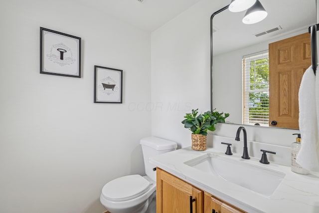 6872 Spring Bloom Dr, Canal Winchester, OH 43110 - bathroom with toilet and vanity