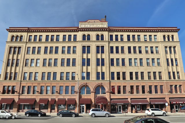 150 E Main St Unit 207, Columbus, OH 43215 - view of building exterior