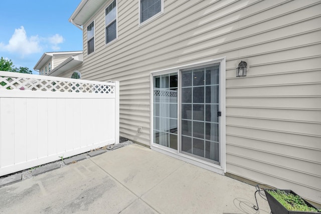 6277 Hudson Reserve Way, Westerville, OH 43081 - view of patio / terrace