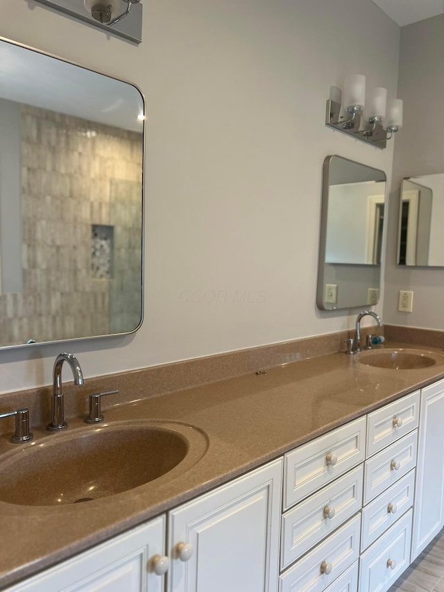 8730 Swisher Creek Xing, New Albany, OH 43054 - bathroom with double vanity