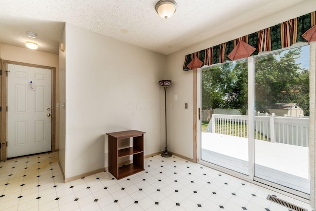3300 Bellowind Dr, Reynoldsburg, OH 43068 - photo 15