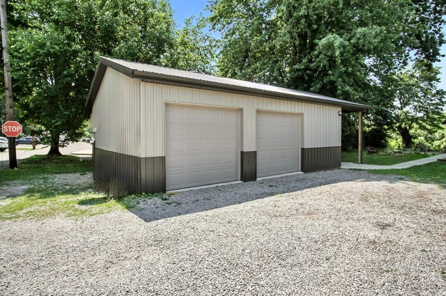 237 Water St, Duncan Falls, OH 43734 - photo 12