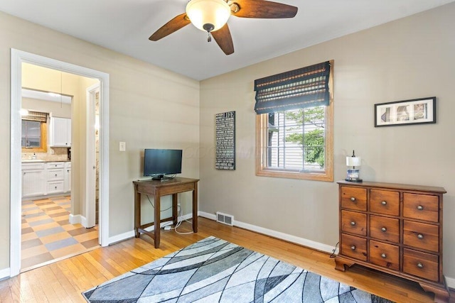 1855 Suffolk Rd, Columbus, OH 43221 - bedroom featuring light wood-type flooring