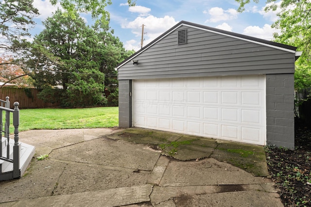 50 S Kellner Rd, Columbus, OH 43209 - view of garage