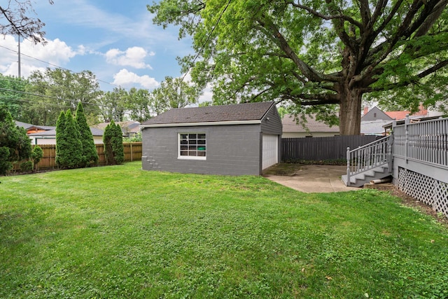 50 S Kellner Rd, Columbus, OH 43209 - fenced backyard featuring an outbuilding and a garage