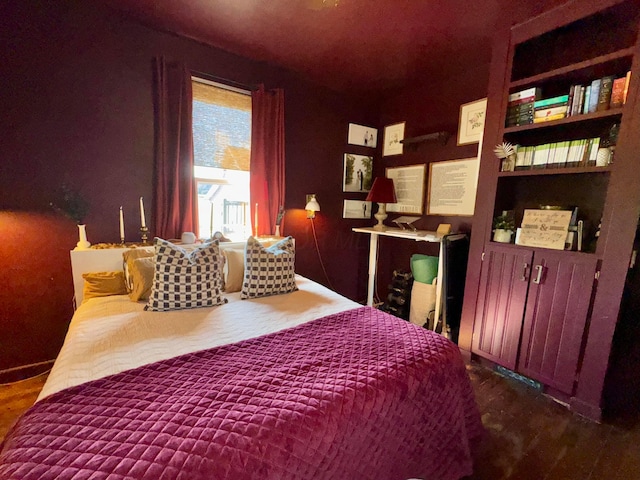 4640 Chillicothe Lancaster Rd SW, Lancaster, OH 43130 - bedroom featuring wood finished floors