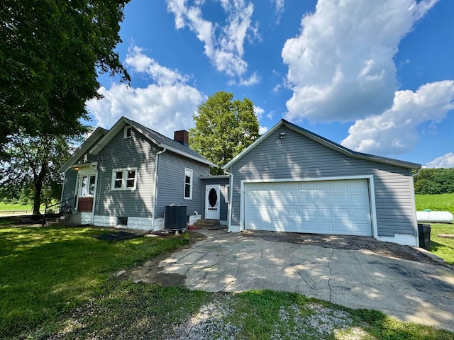 4640 Chillicothe Lancaster Rd SW, Lancaster, OH 43130 - view of front of home featuring a garage and a front yard