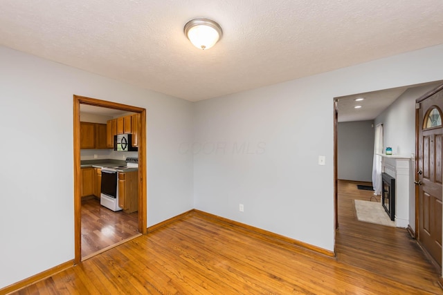 680 S Hague Ave, Columbus, OH 43204 - photo 6