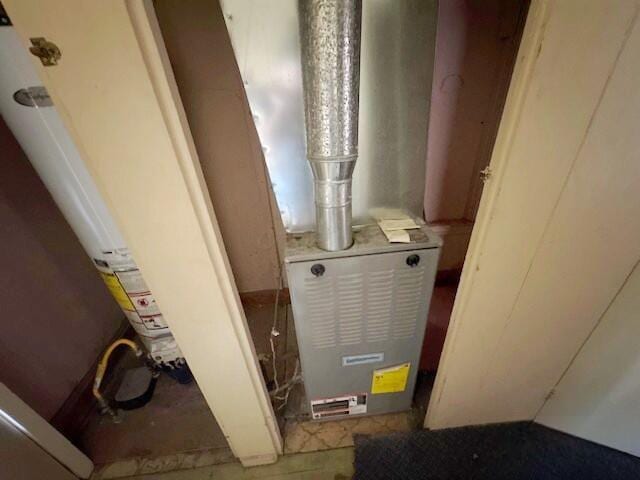 498 E Mark St, Marion, OH 43302 - view of utility room