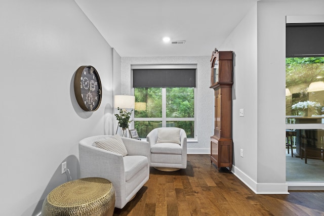 105 N Riverview St Unit 218, Dublin, OH 43017 - living area featuring wood finished floors and recessed lighting