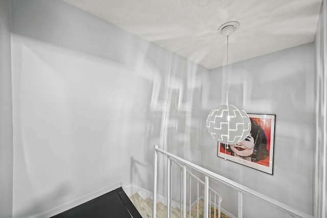 1208 Ashland Ave, Columbus, OH 43212 - hallway featuring an upstairs landing