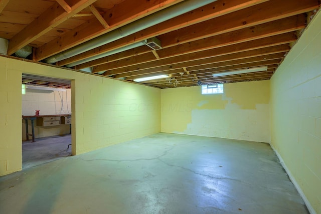 8899 Chevington Ct, Pickerington, OH 43147 - view of below grade area