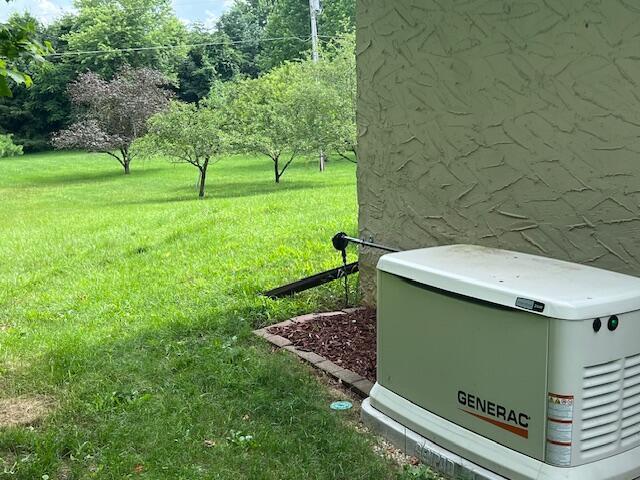 171 Ginder Rd NE, Lancaster, OH 43130 - view of green lawn