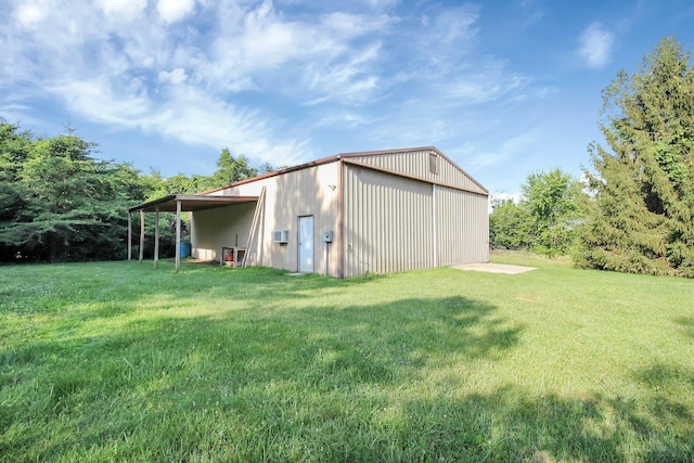 171 Ginder Rd NE, Lancaster, OH 43130 - view of pole building with a yard
