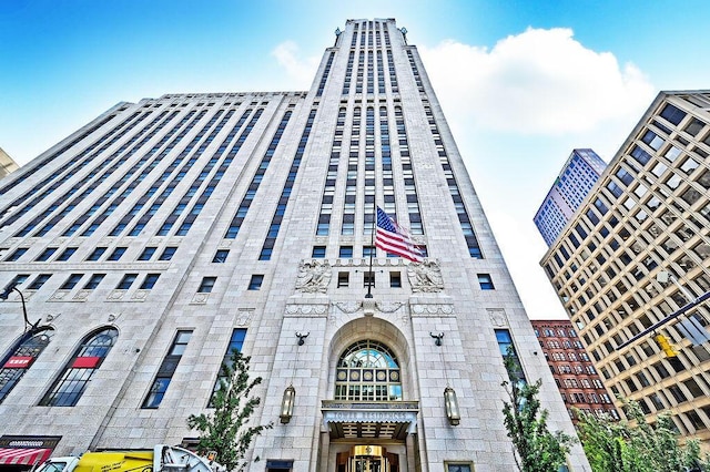 50 W Broad St Unit 3401, Columbus, OH 43215 - view of building exterior