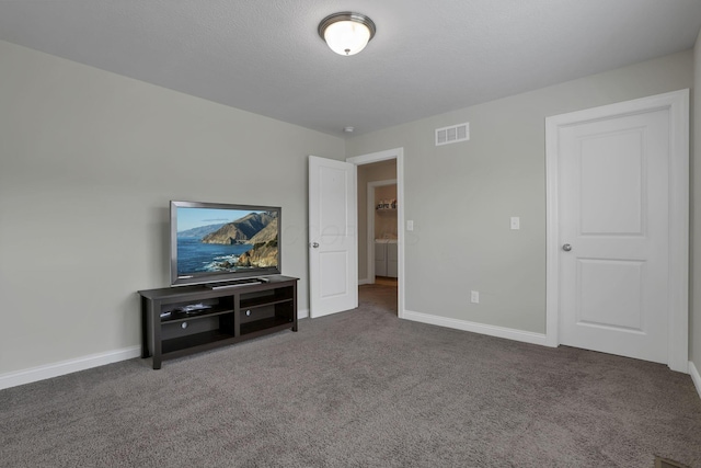 7263 Yarrow Run Rd, Plain City, OH 43064 - unfurnished bedroom with carpet floors and baseboards