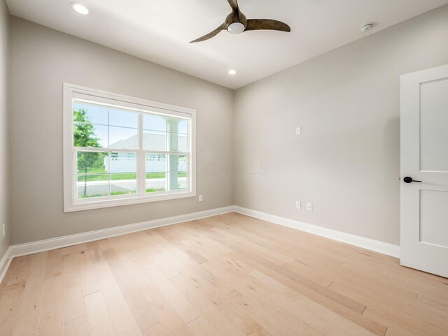 3311 Polden Hill Dr Unit 24, New Albany, OH 43054 - empty room with a ceiling fan, light wood-style flooring, recessed lighting, and a smoke detector
