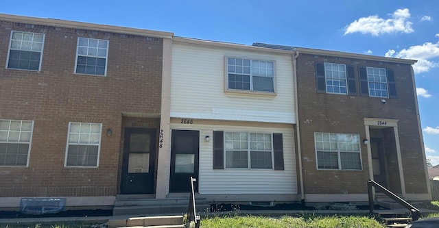 2644-2650 Sandbury Blvd, Columbus, OH 43235 - view of property with brick siding