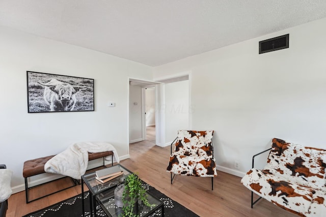 1366 Brown Rd, Columbus, OH 43223 - living area with wood finished floors and baseboards