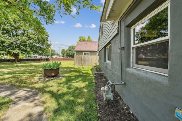 1366 Brown Rd, Columbus, OH 43223 - view of yard