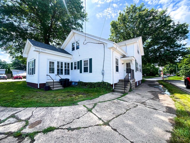 933 Adair Ave, Zanesville, OH 43701 - photo 6