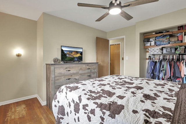 3905 Frazier Rd E, Columbus, OH 43207 - bedroom featuring wood finished floors, a closet, and ceiling fan