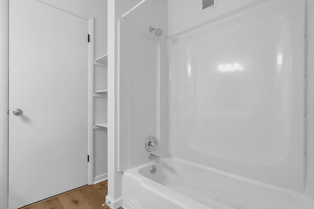 1072 Forest St, Columbus, OH 43206 - photo 5