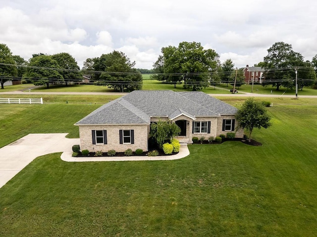 955 Mccormick Ave, Circleville, OH 43113 - photo 1
