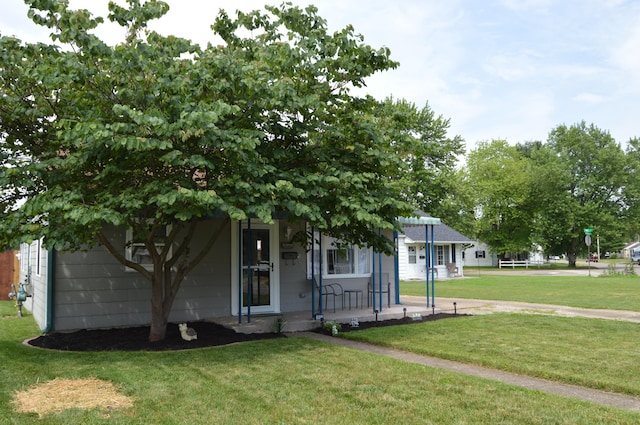 817 Pennsylvania Ave, Lancaster, OH 43130 - photo 2