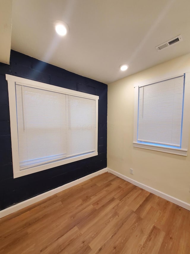 345 Dakota Ave, Columbus, OH 43223 - spare room with wood finished floors and recessed lighting