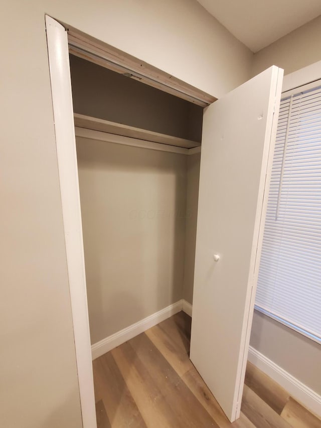 345 Dakota Ave, Columbus, OH 43223 - view of closet
