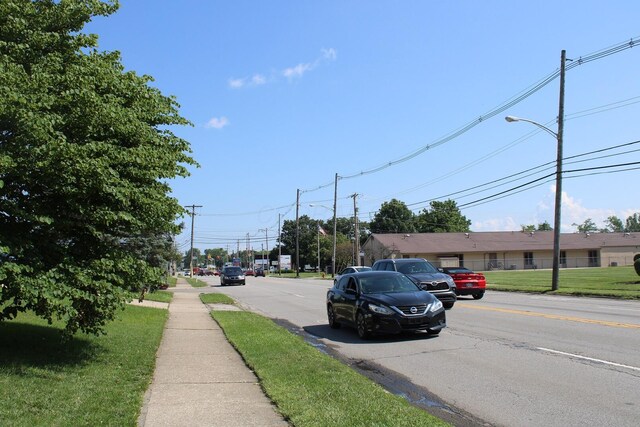 5717 Karl Rd, Columbus, OH 43229 - photo 47