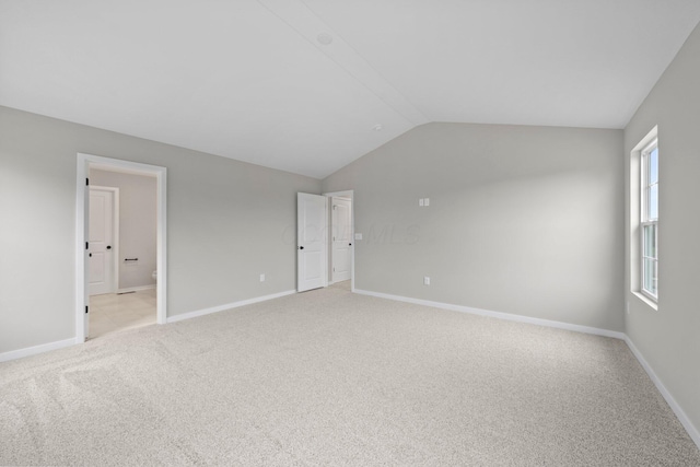 4462 Karbarda Way, Hilliard, OH 43026 - unfurnished room with light carpet and vaulted ceiling